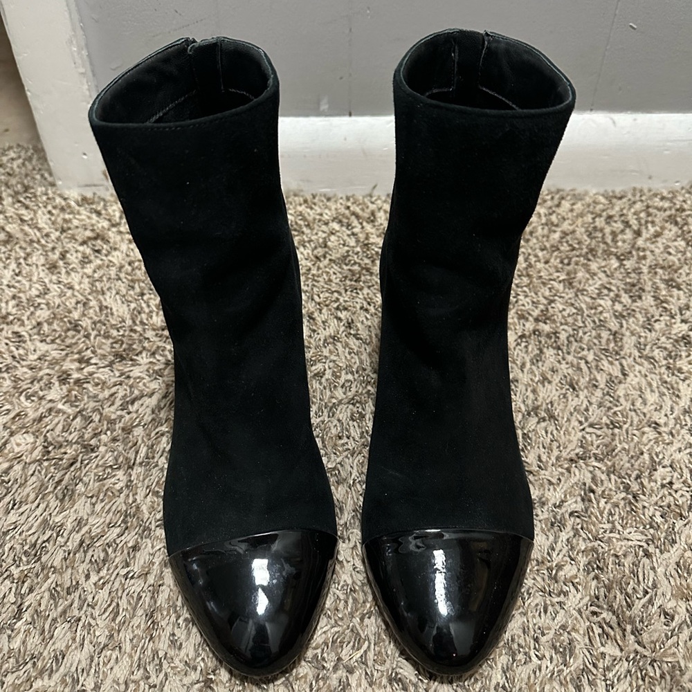 Elegant Black Women's Boots